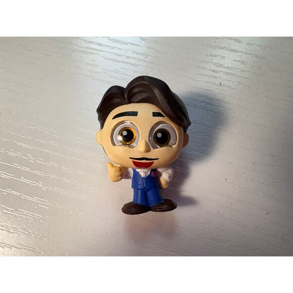 Rare Disney Doorables Agustin Madrigal Mini Figure – Encanto Magic - Picture 1 of 1